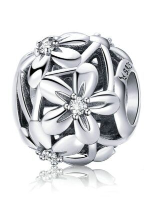 Charm perle en argent ajourée et fleurs aux pistils de zircons blancs