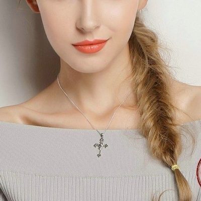 pendentifs & colliers religieux